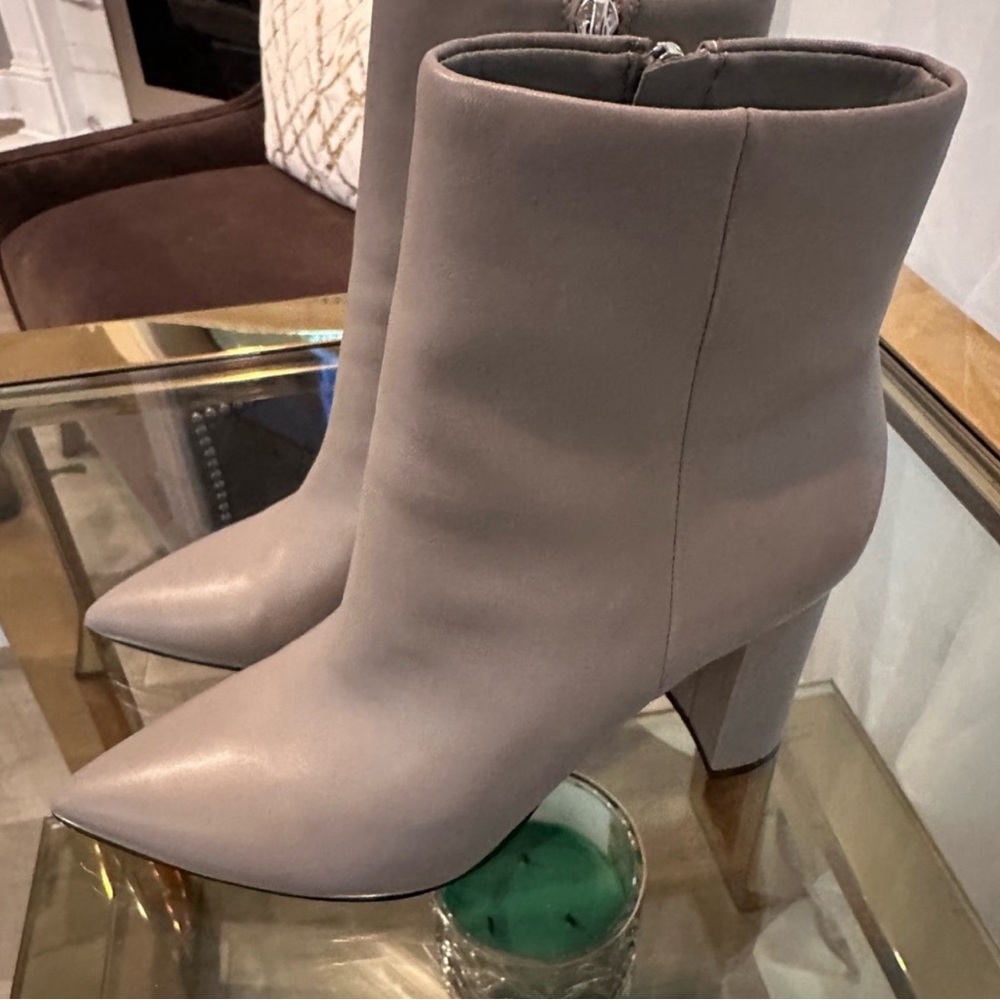 Marc Fisher ulani boots